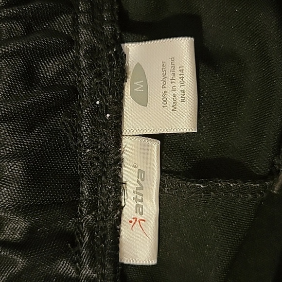 Womens black sports shorts - Picture 4 of 5